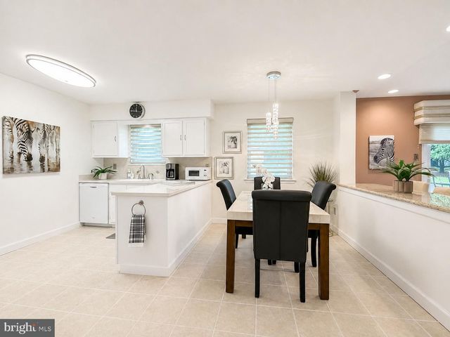 245 TOLL DR, Southampton, PA 18966