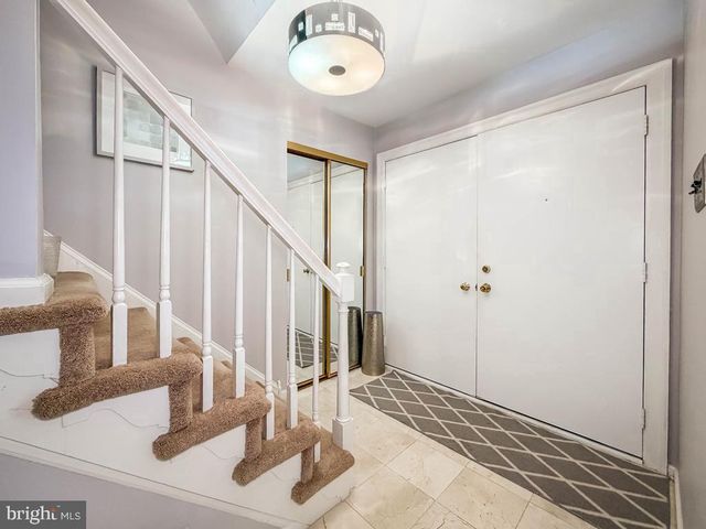 245 TOLL DR, Southampton, PA 18966