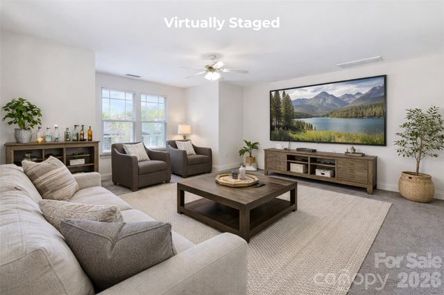 8033 Cottsbrooke Drive, Huntersville, NC 28078