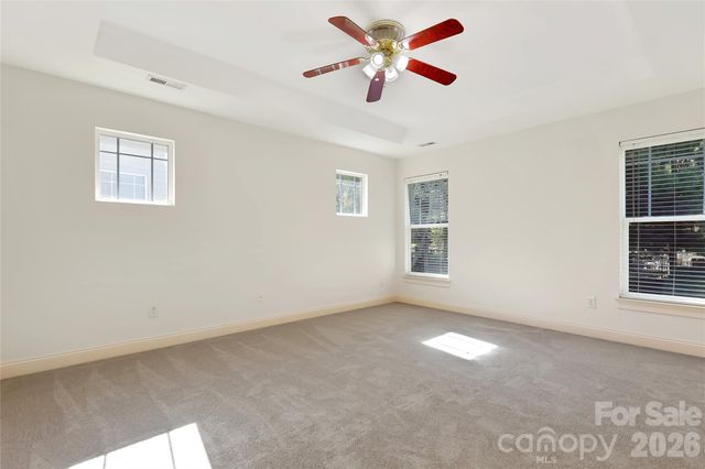 8033 Cottsbrooke Drive, Huntersville, NC 28078