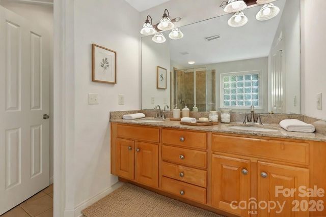 8033 Cottsbrooke Drive, Huntersville, NC 28078