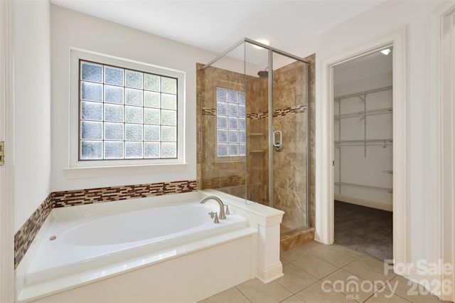 8033 Cottsbrooke Drive, Huntersville, NC 28078