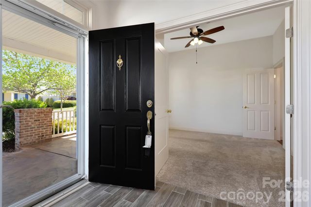 8033 Cottsbrooke Drive, Huntersville, NC 28078