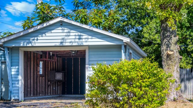 913 Forrest Street, Danville, IL 61832