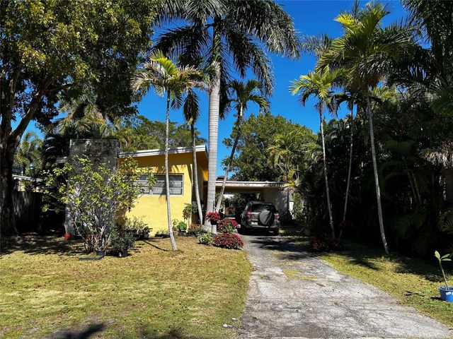 935 Polk Street, Hollywood, FL 33019