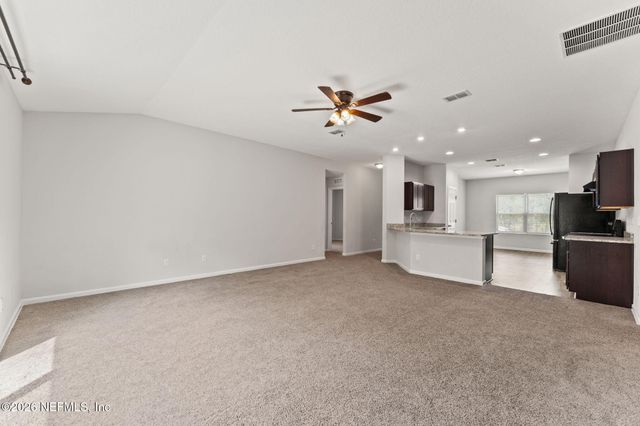 12474 CAMDEN Road, Jacksonville, FL 32218