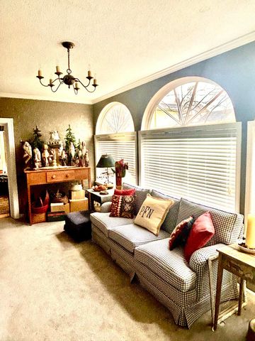 602 E Madison Avenue, Athens, TN 37303