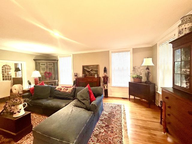 602 E Madison Avenue, Athens, TN 37303