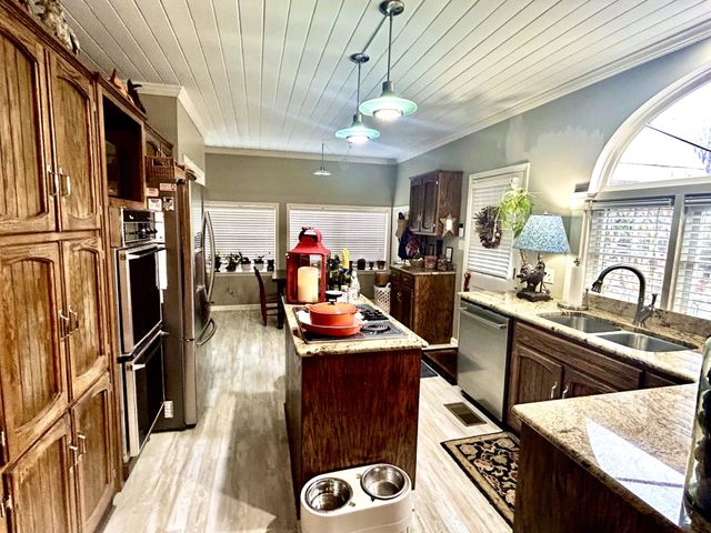602 E Madison Avenue, Athens, TN 37303
