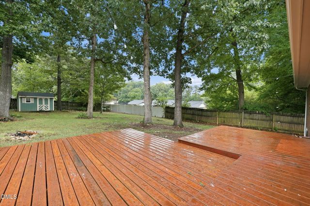 702 N 9th Street, Mebane, NC 27302