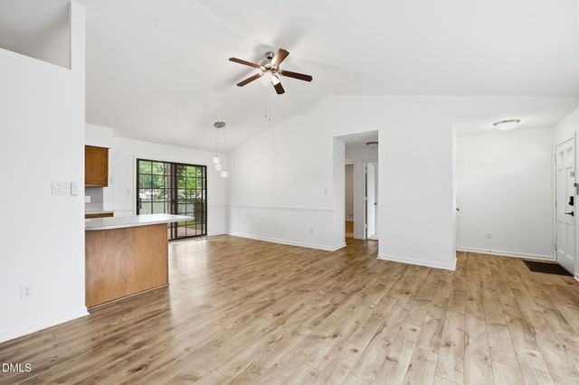 702 N 9th Street, Mebane, NC 27302