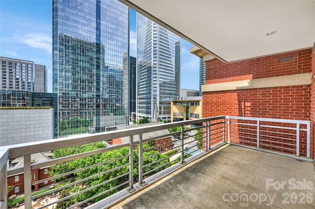 435 S Tryon Street 703, Charlotte, NC 28202