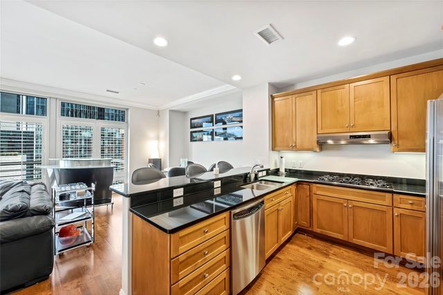 435 S Tryon Street 703, Charlotte, NC 28202