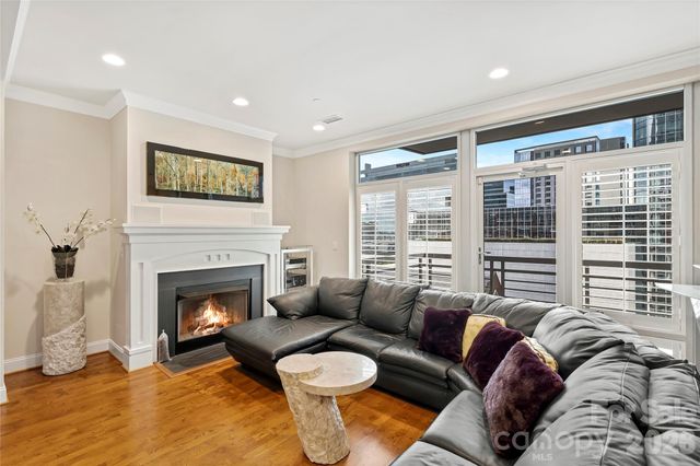 435 S Tryon Street 703, Charlotte, NC 28202