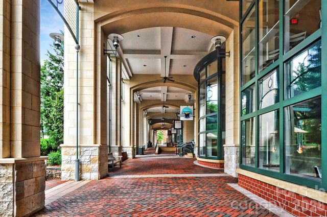 435 S Tryon Street 703, Charlotte, NC 28202