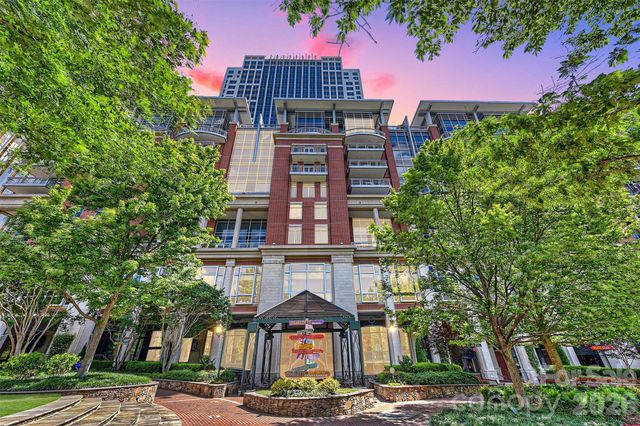 435 S Tryon Street 703, Charlotte, NC 28202