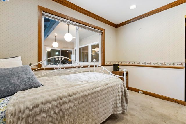 5145 Springdale Ave, Pleasanton, CA 94588