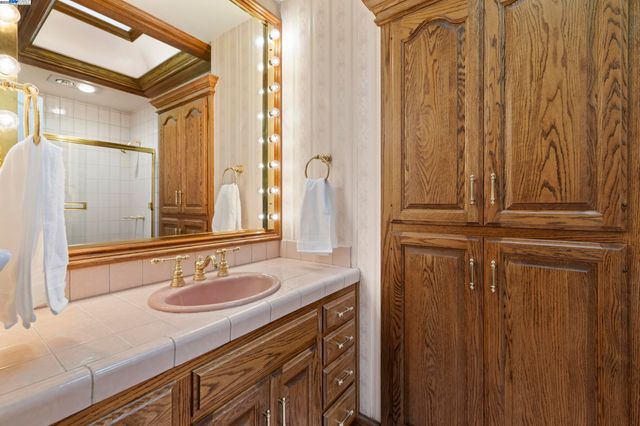 5145 Springdale Ave, Pleasanton, CA 94588