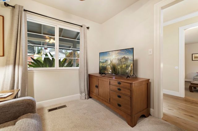 5145 Springdale Ave, Pleasanton, CA 94588