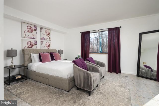 1616 MOUNTAIN RD, Haymarket, VA 20169