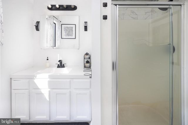 1616 MOUNTAIN RD, Haymarket, VA 20169