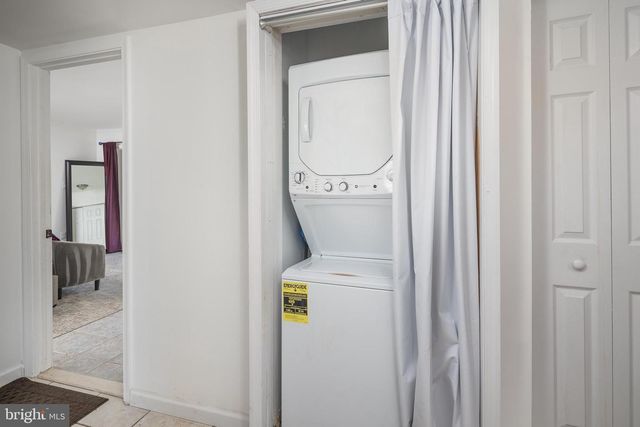 1616 MOUNTAIN RD, Haymarket, VA 20169