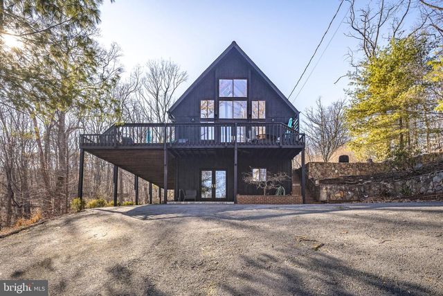 1616 MOUNTAIN RD, Haymarket, VA 20169