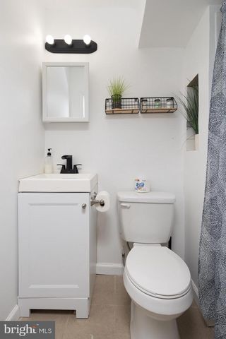 1616 MOUNTAIN RD, Haymarket, VA 20169