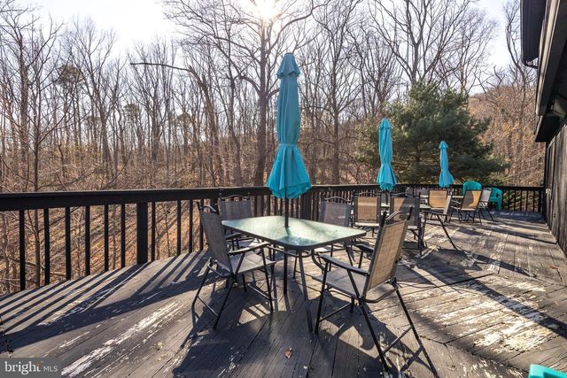 1616 MOUNTAIN RD, Haymarket, VA 20169