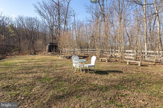 1616 MOUNTAIN RD, Haymarket, VA 20169