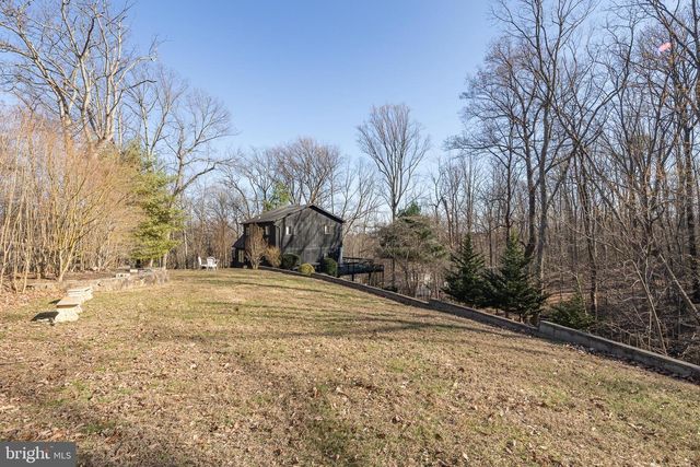 1616 MOUNTAIN RD, Haymarket, VA 20169