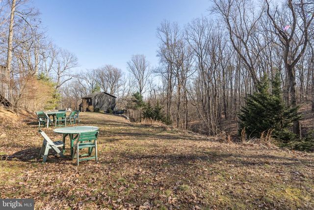 1616 MOUNTAIN RD, Haymarket, VA 20169