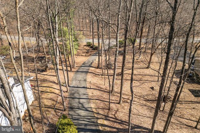 1616 MOUNTAIN RD, Haymarket, VA 20169