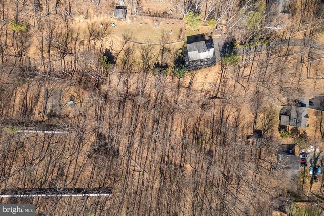 1616 MOUNTAIN RD, Haymarket, VA 20169