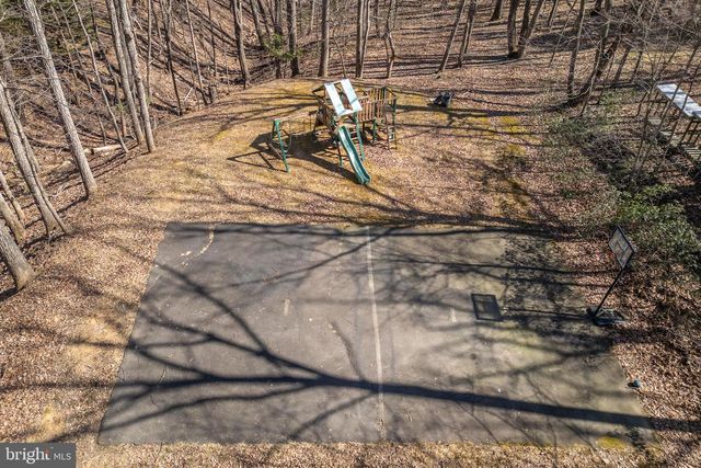 1616 MOUNTAIN RD, Haymarket, VA 20169