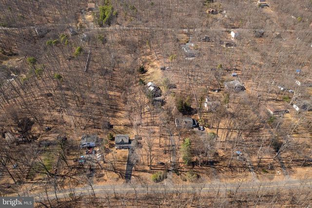 1616 MOUNTAIN RD, Haymarket, VA 20169