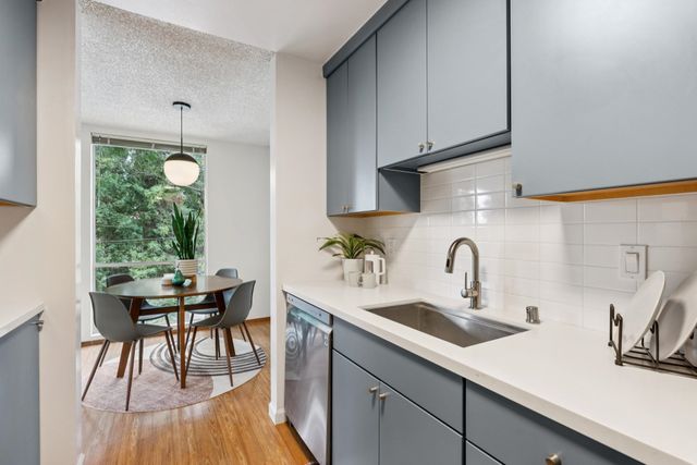 2700 Le Conte Ave 402, Berkeley, CA 94709