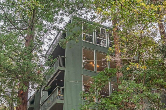 2700 Le Conte Ave 402, Berkeley, CA 94709