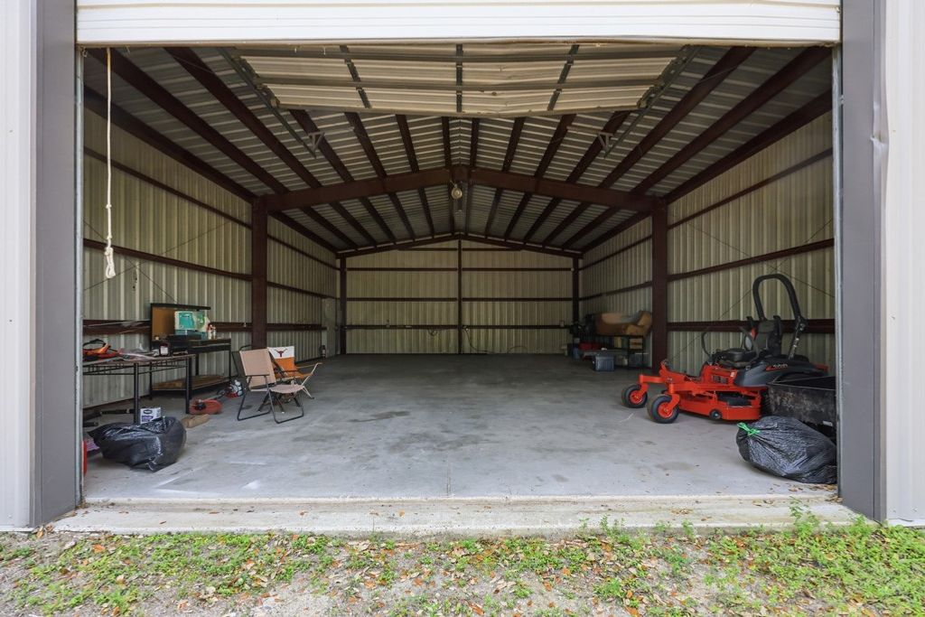 1203 W Young Ave, Aransas Pass, TX 78336 — photo 4