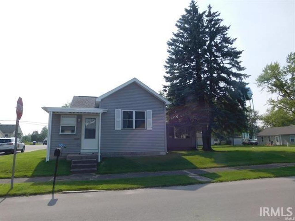 701 N Cherry Street, Hartford City, IN 47348