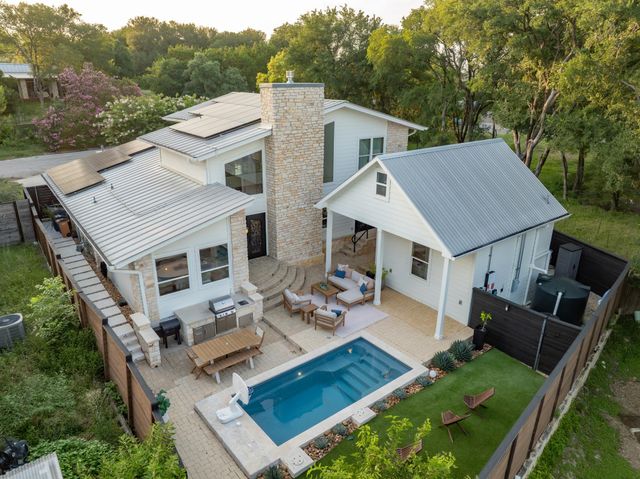 1813 Crooked LN, Austin, TX 78741