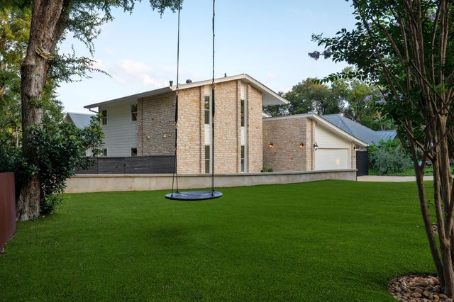 1813 Crooked LN, Austin, TX 78741