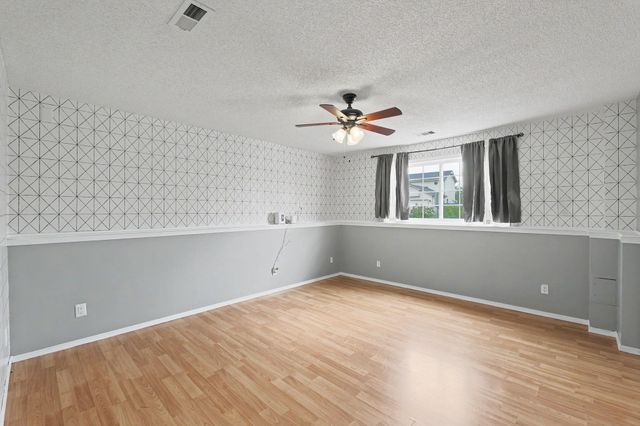 2917 S West Pkwy, Wichita, KS 67210