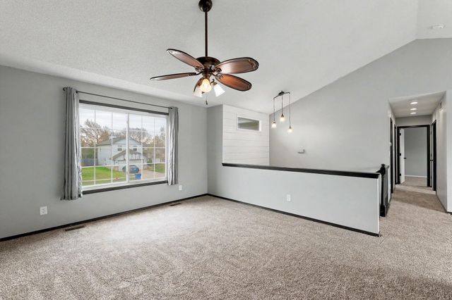 2917 S West Pkwy, Wichita, KS 67210