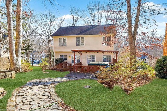 157 Leeds Lane, King, NC 27021