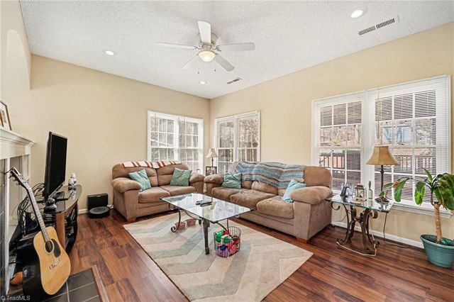 157 Leeds Lane, King, NC 27021