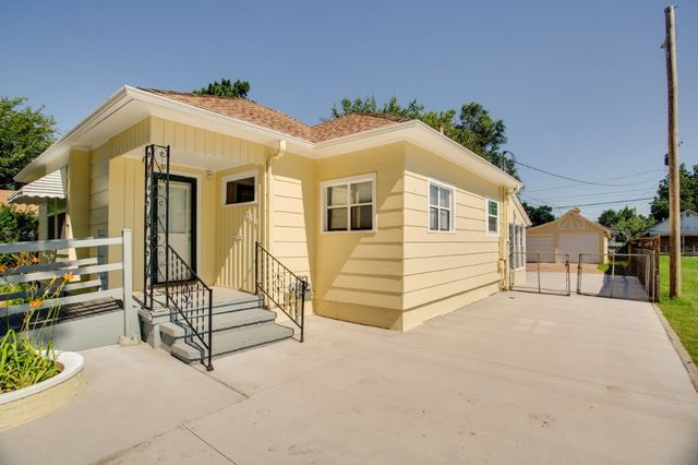 1214 W James Avenue, Enid, OK 73703