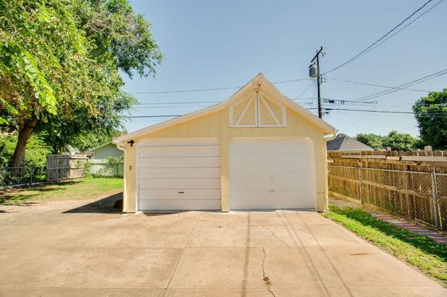 1214 W James Avenue, Enid, OK 73703