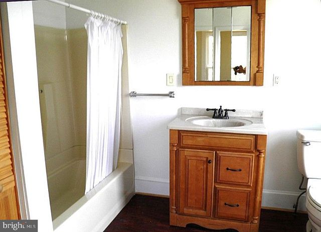 102 E A ST, Brunswick, MD 21716