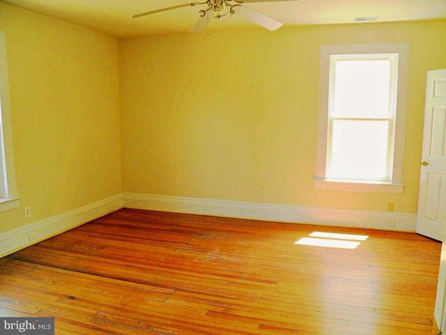 102 E A ST, Brunswick, MD 21716